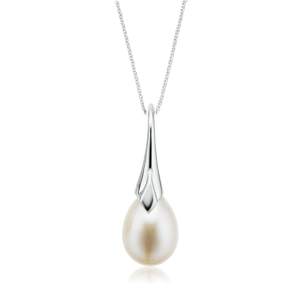 Silver pearl pendant deals necklace