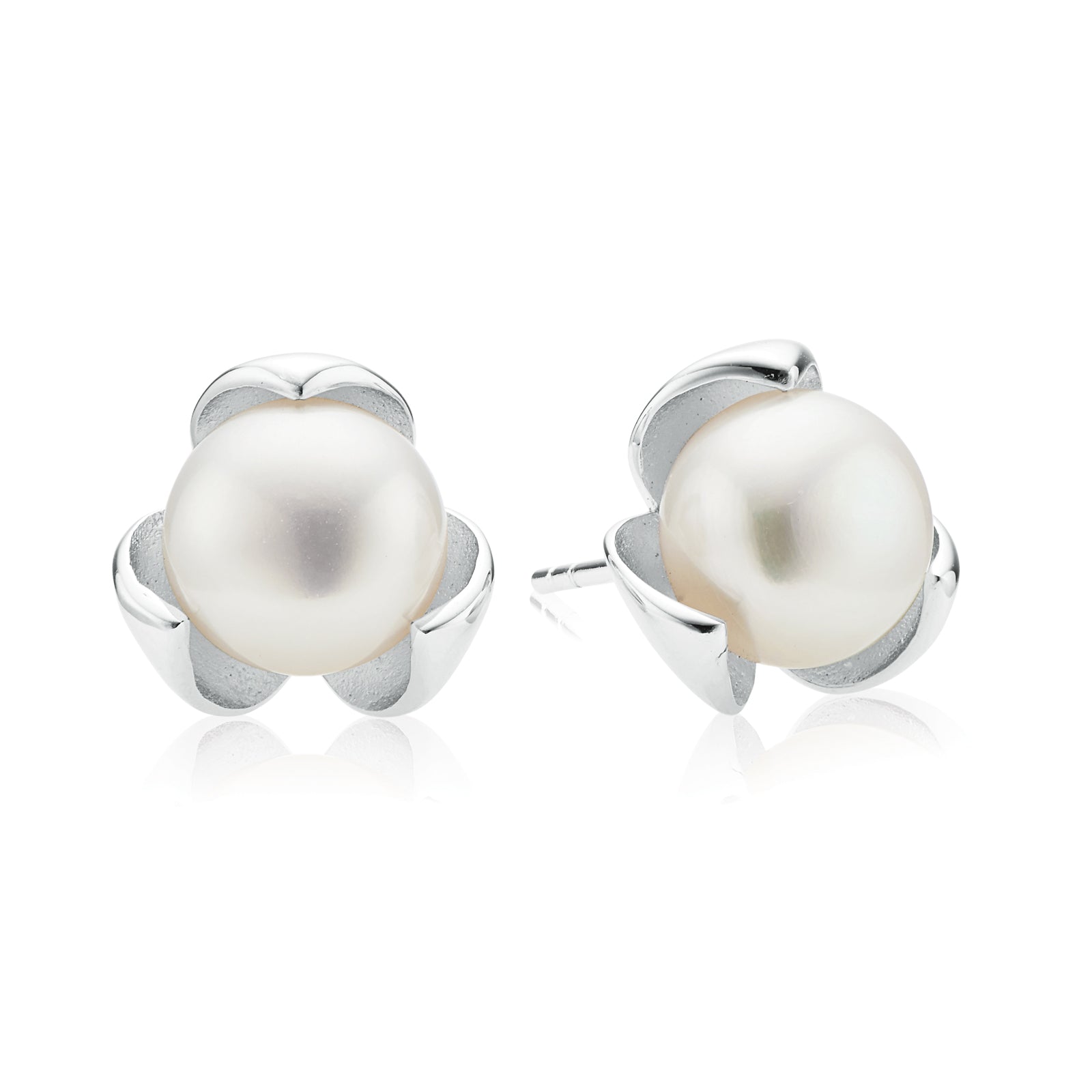 Sterling Silver 8-9mm Fresh Water Pearl  Stud Earrings