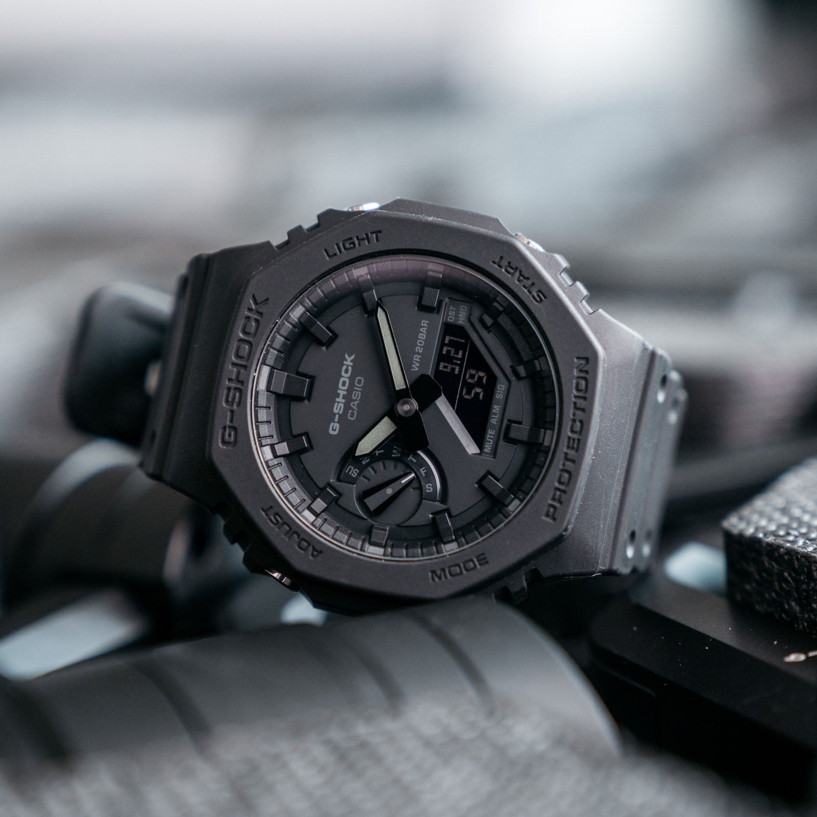 Casio g shock discount carbon