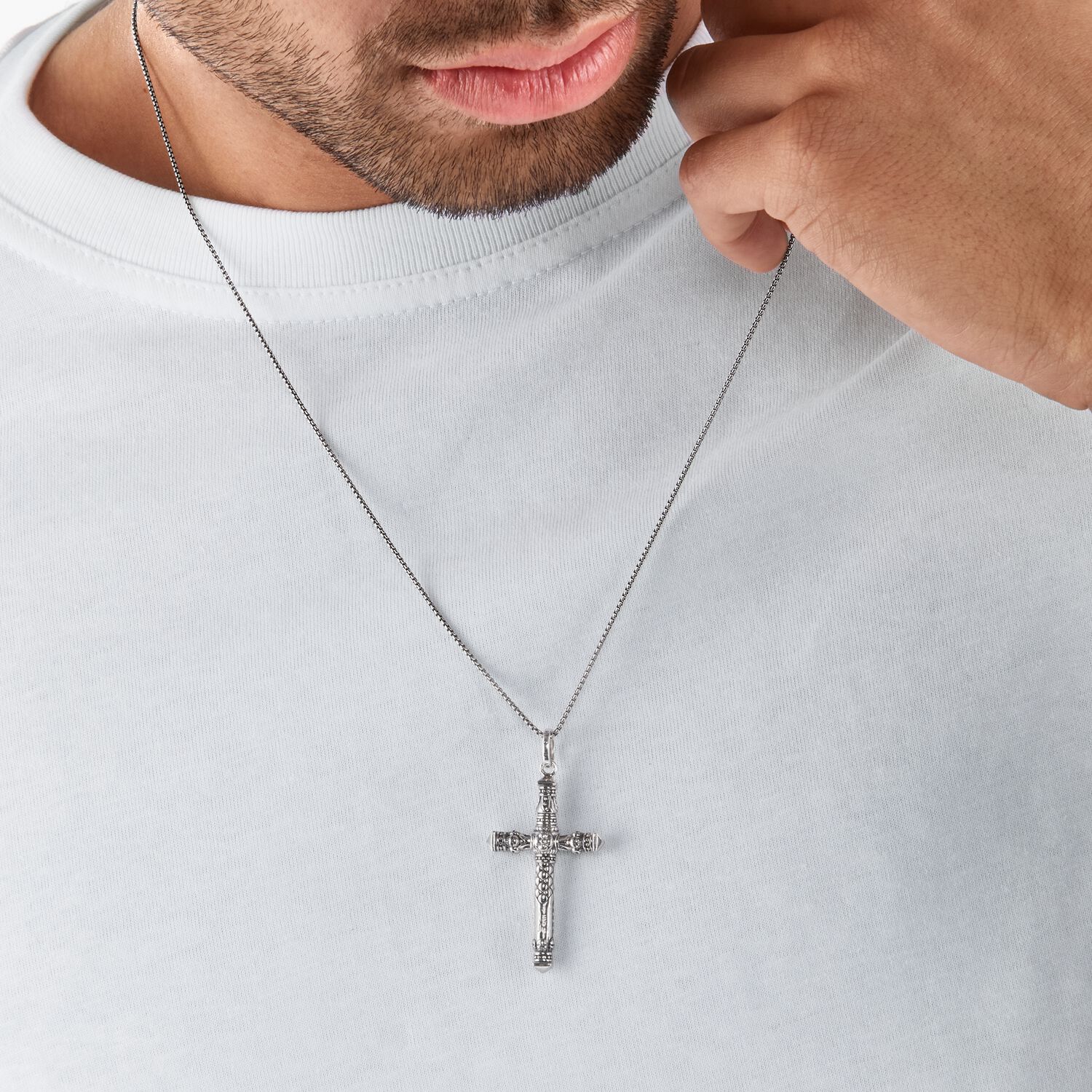 Thomas sabo deals silver cross necklace